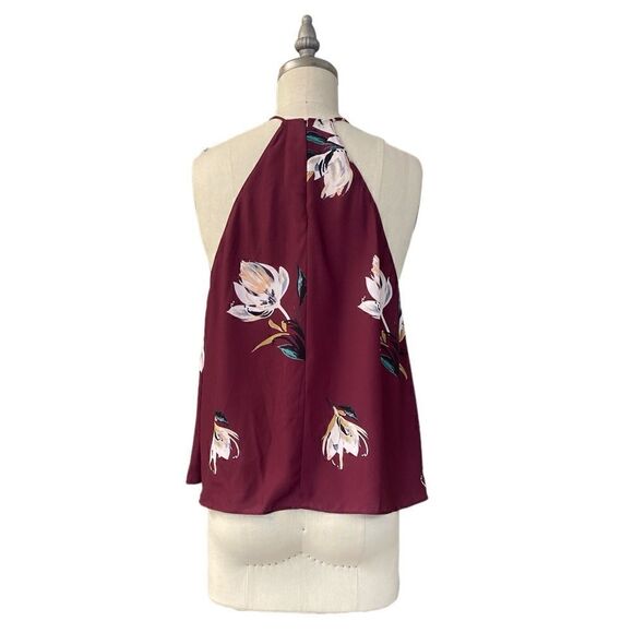 Amanda Uprichard Top🌸 - Picture 2 of 5